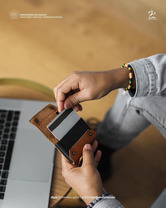 97/PMK.05/2021 Perubahan atas Peraturan Menteri Keuangan Nomor 196/PMK.05/2018 tentangTata Cara Pembayaran dan Penggunaan Kartu Kredit
Pemerintah